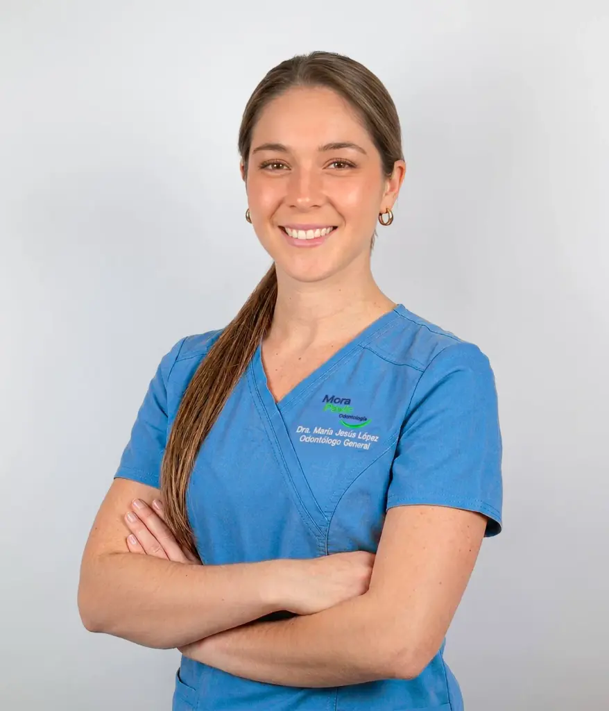 Dra. María Jesús López, cirujano dentista en Clínica Mora Pavic